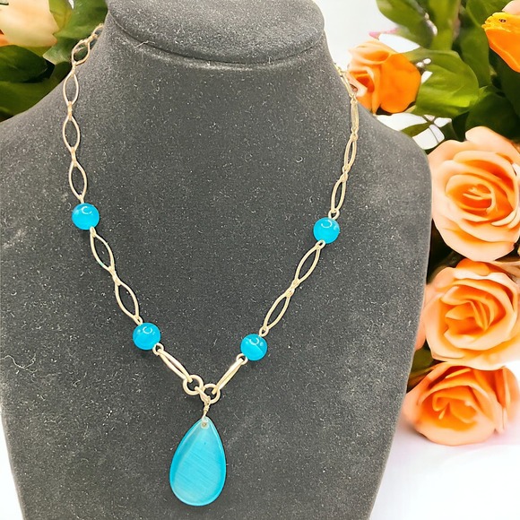 Blue Translucent Beaded Teardrop Pendant Necklace Vintage! - Picture 1 of 5